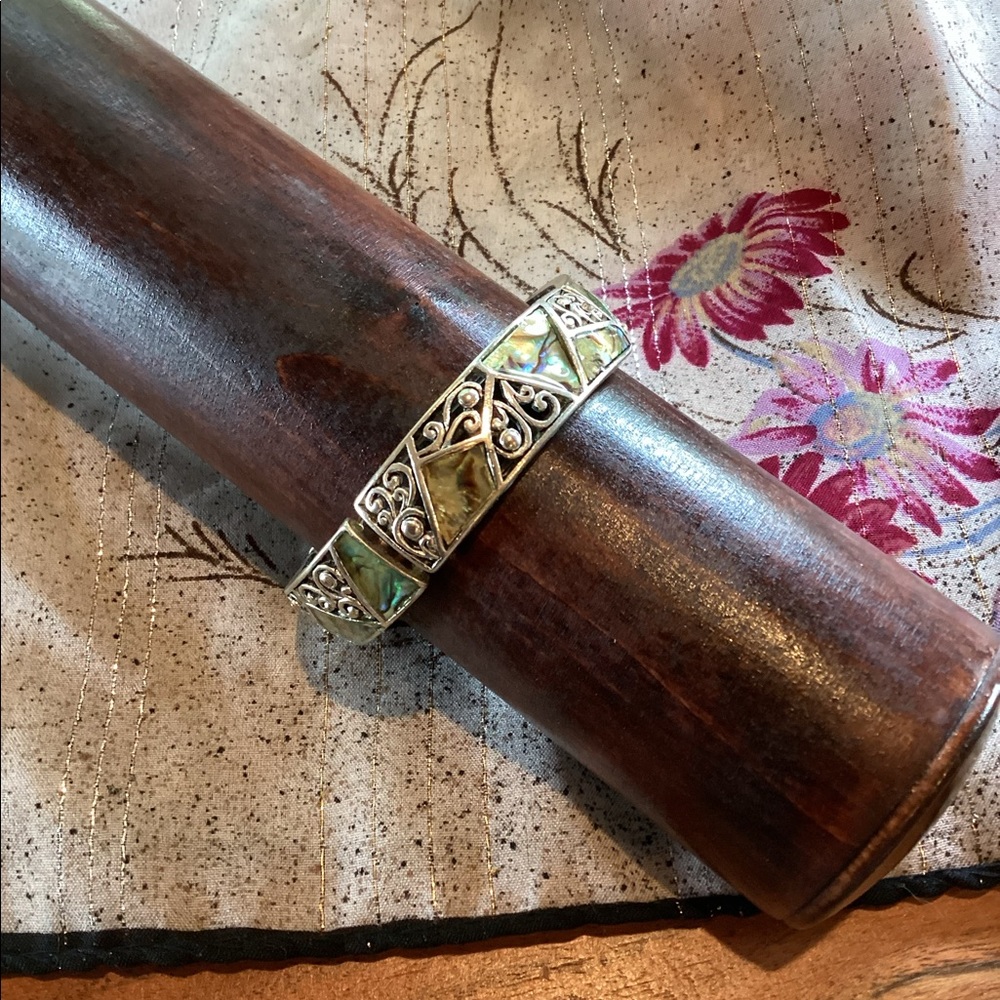 Abalone Shell Bracelet - image 4